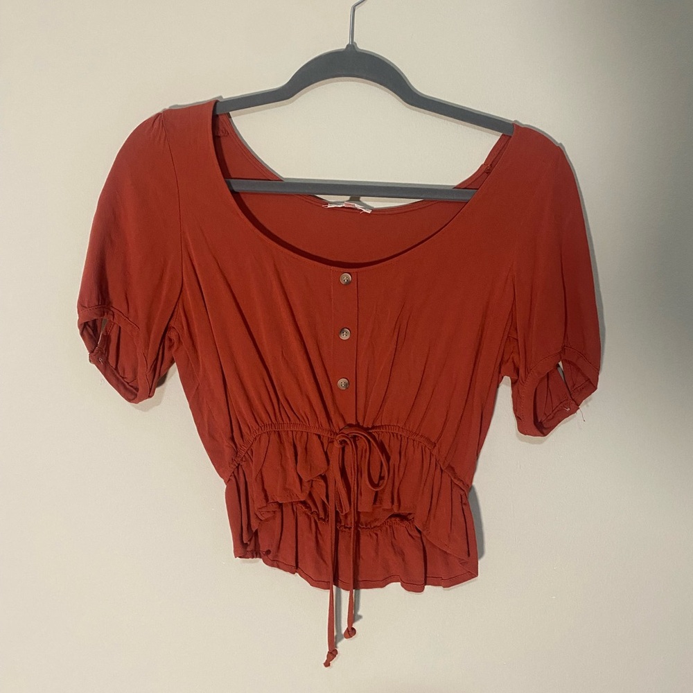 Burnt orange blouse🤍